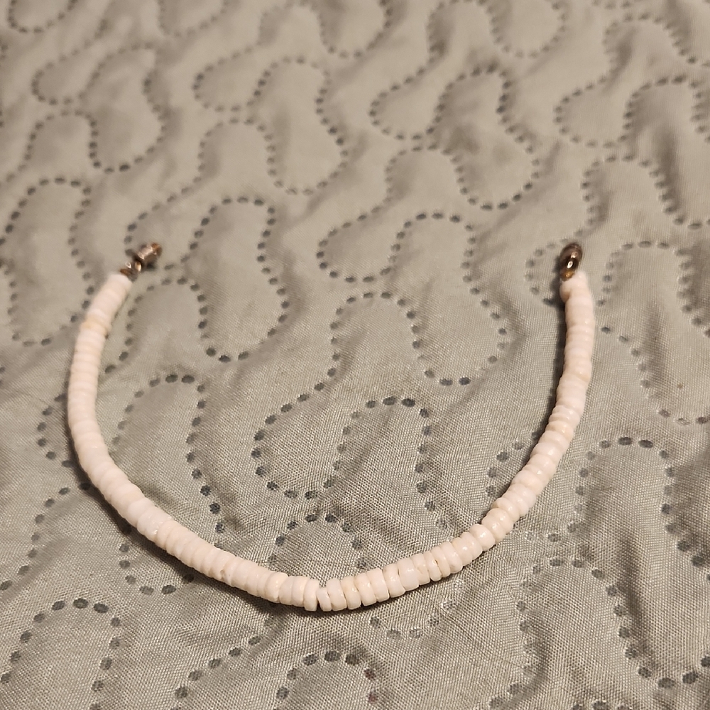 Elegant Cream Beaded (Shell) Bracelet